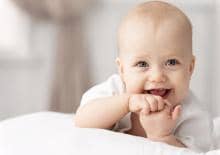 usmiechtniete-niemowle