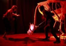 Hobbit w języku wilamowskim