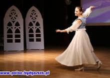 Poranki z folklorem "W malowane skrzyni"