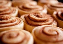 Drożdżówki wrócą do sklepów szkolnych?