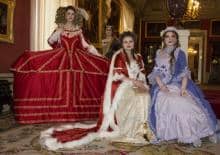 Noc muzeów w Wilanowie - pokaz dawnych strojów