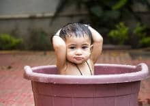 Co zrobić, kiedy dziecko za bardzo lubi się kąpać?