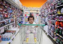 dziecko-w-sklepie