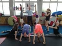 Bezpłatne zajęcia z gimnastyki i akrobatyki