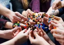 Dlaczego warto kupować dzieciom klocki LEGO?