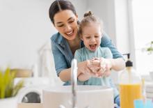 Jak urządzić łazienkę z myślą o dzieciach, by uczenie dobrych nawyków higienicznych było proste i przyjemne?