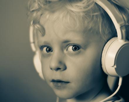 Nowy wymiar lektur – książki audio doskonałą alternatywą dla wersji  papierowej