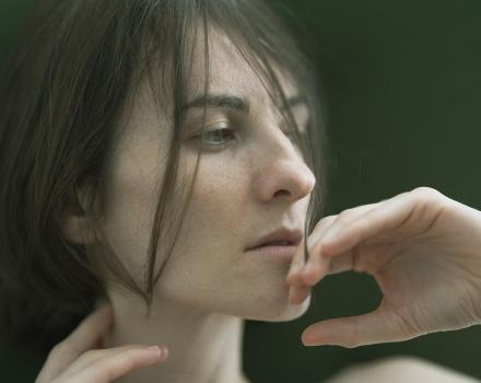 Jak biodynamiczna terapia czaszkowo-krzyżowa może pomóc Ci, gdy czujesz się zagubiona jako mama?